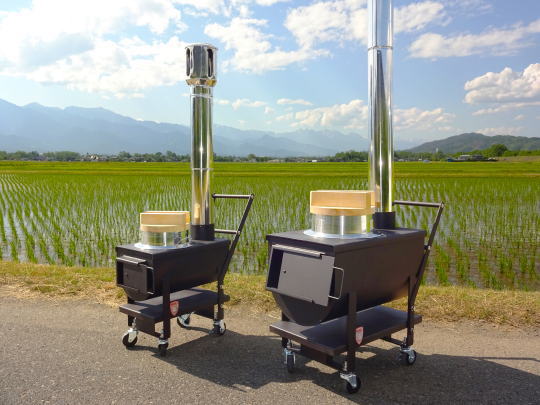 モキ製作所の無煙薪ストーブの防災イベントストーブ