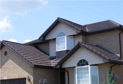 スカイメタルルーフの通販のウッド屋根の施工写真