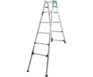 アルインコのアルミ脚立