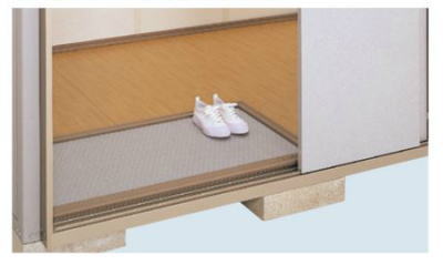 �C�i�o���u�̃i�C�\�[�̏�